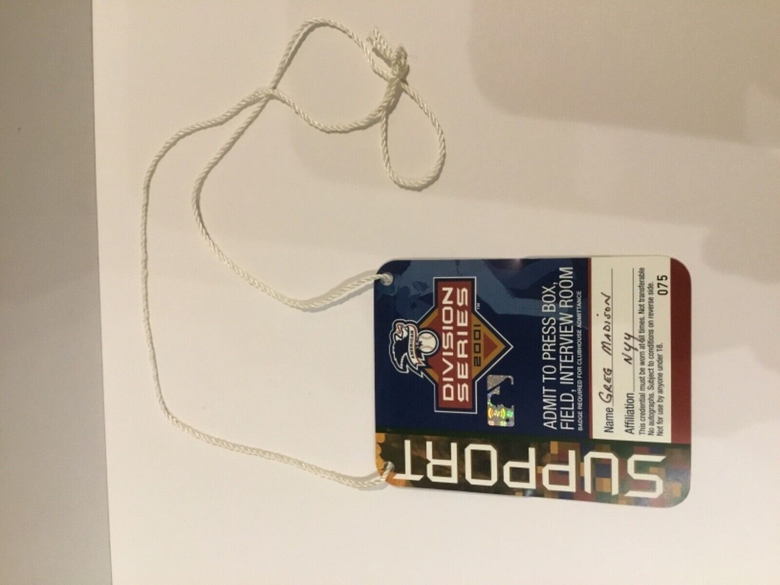 Division Series Yankees 2001 All Access Badge Used