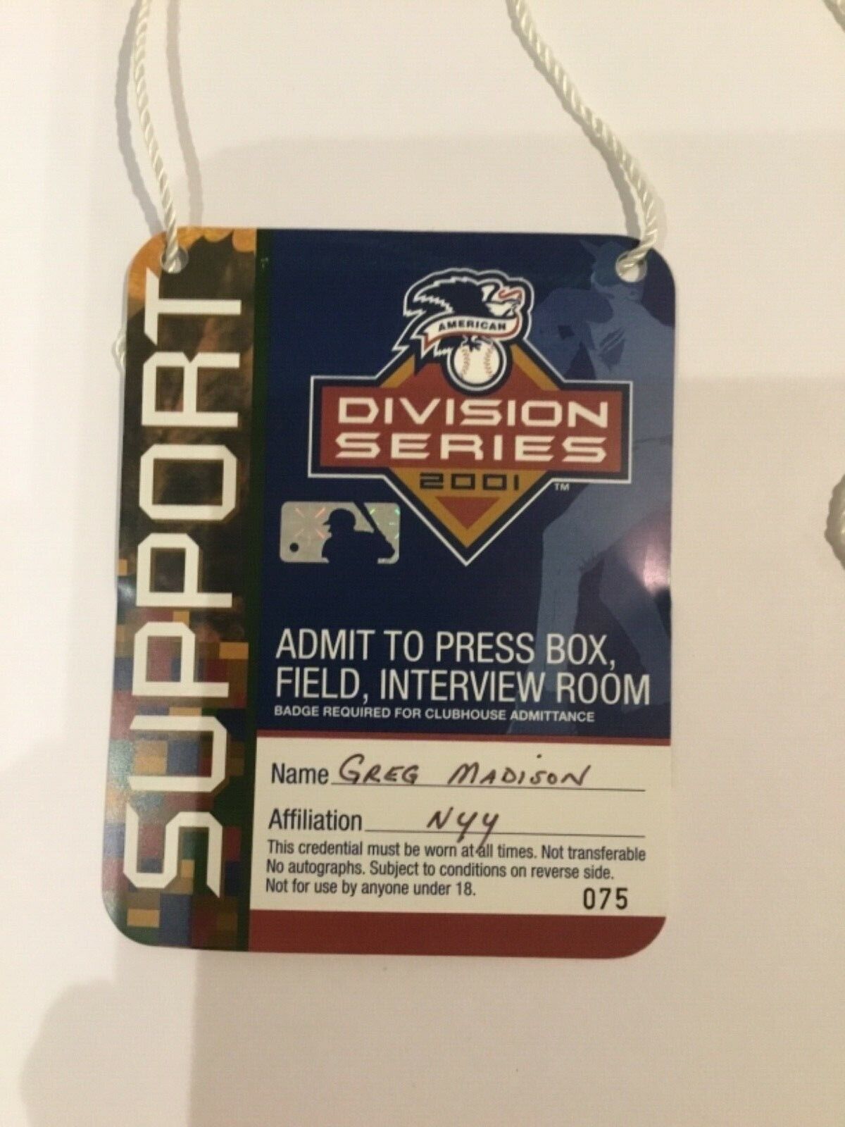 Division Series Yankees 2001 All Access Badge Used