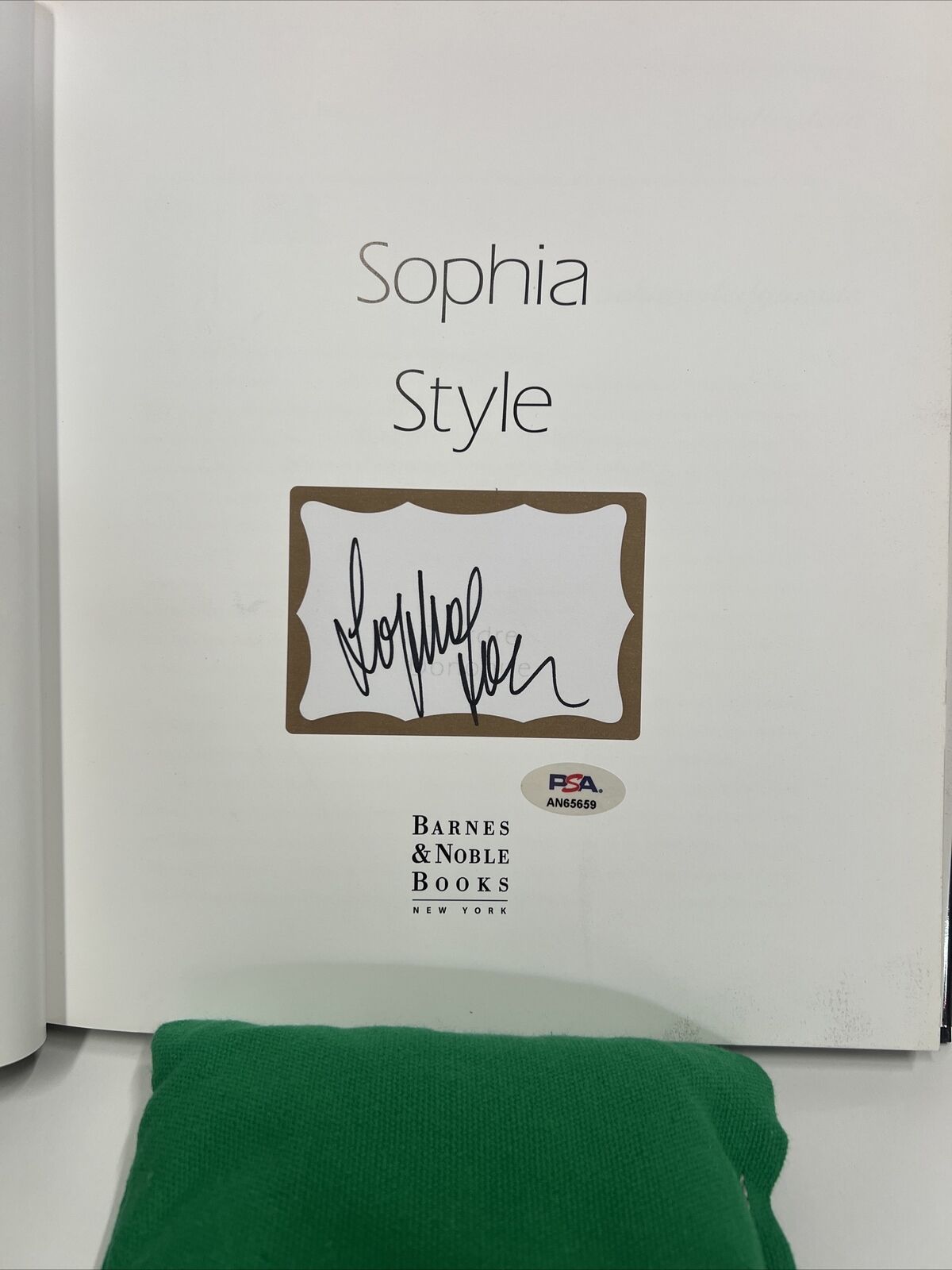 Sophia Loren Italian Actress Autographed Signed Sophia Style Book PSA #AN65659