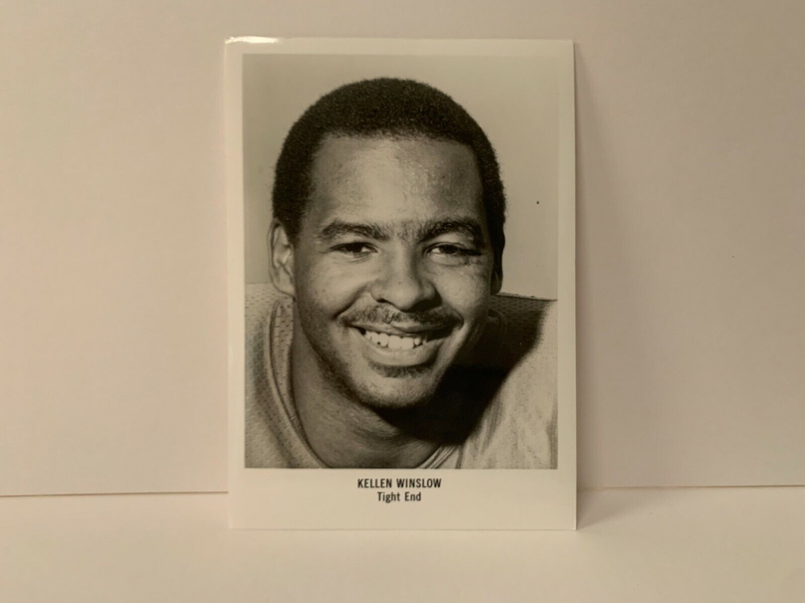 Kellen Winslow Hall of Famer San Diego Chargers Team Issued B&W 5 x 7 Photo