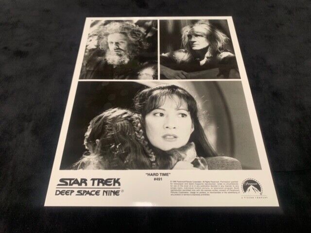 Star Trek Deep Space Nine 8x10 B&W Photo of Hard Time #491