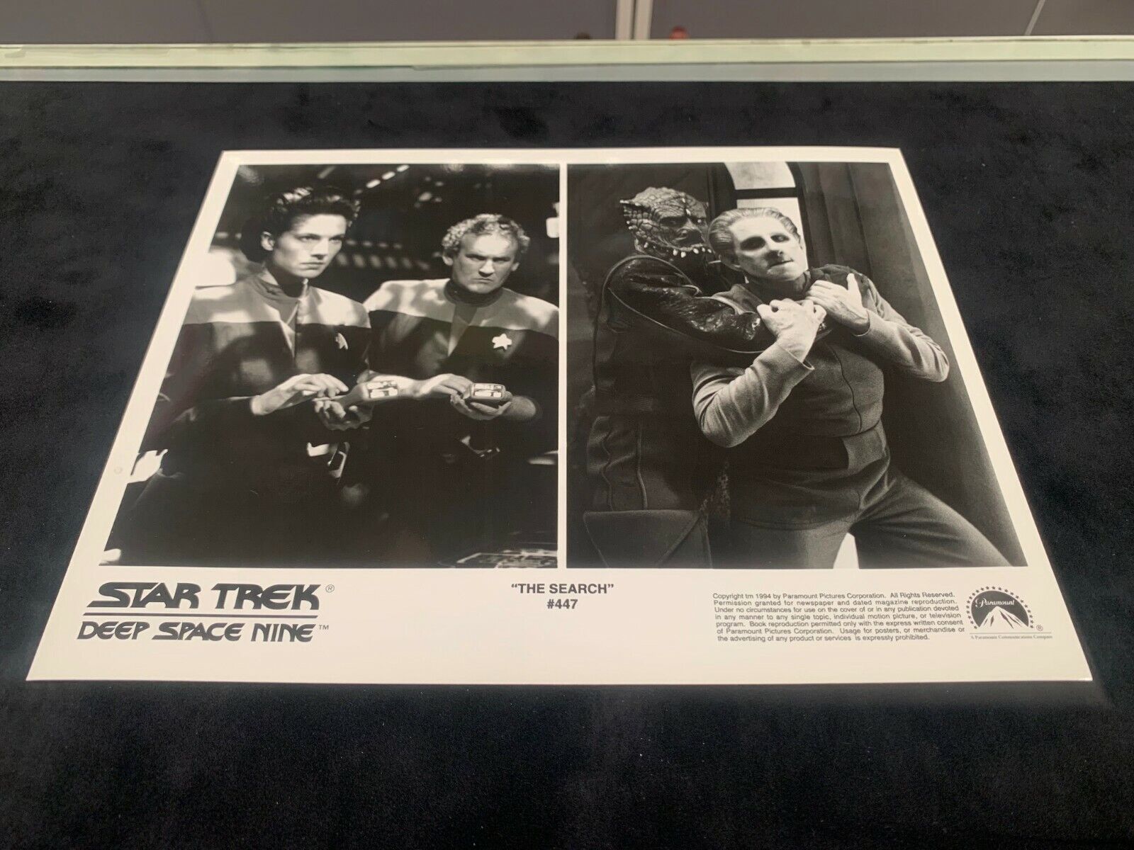 Star Trek Deep Space Nine 8x10 B&W Photo of The Search #447 Photo B