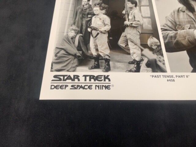 Star Trek Deep Space Nine 8x10 B&W Photo of Past Tense Part 2 #458 Photo B