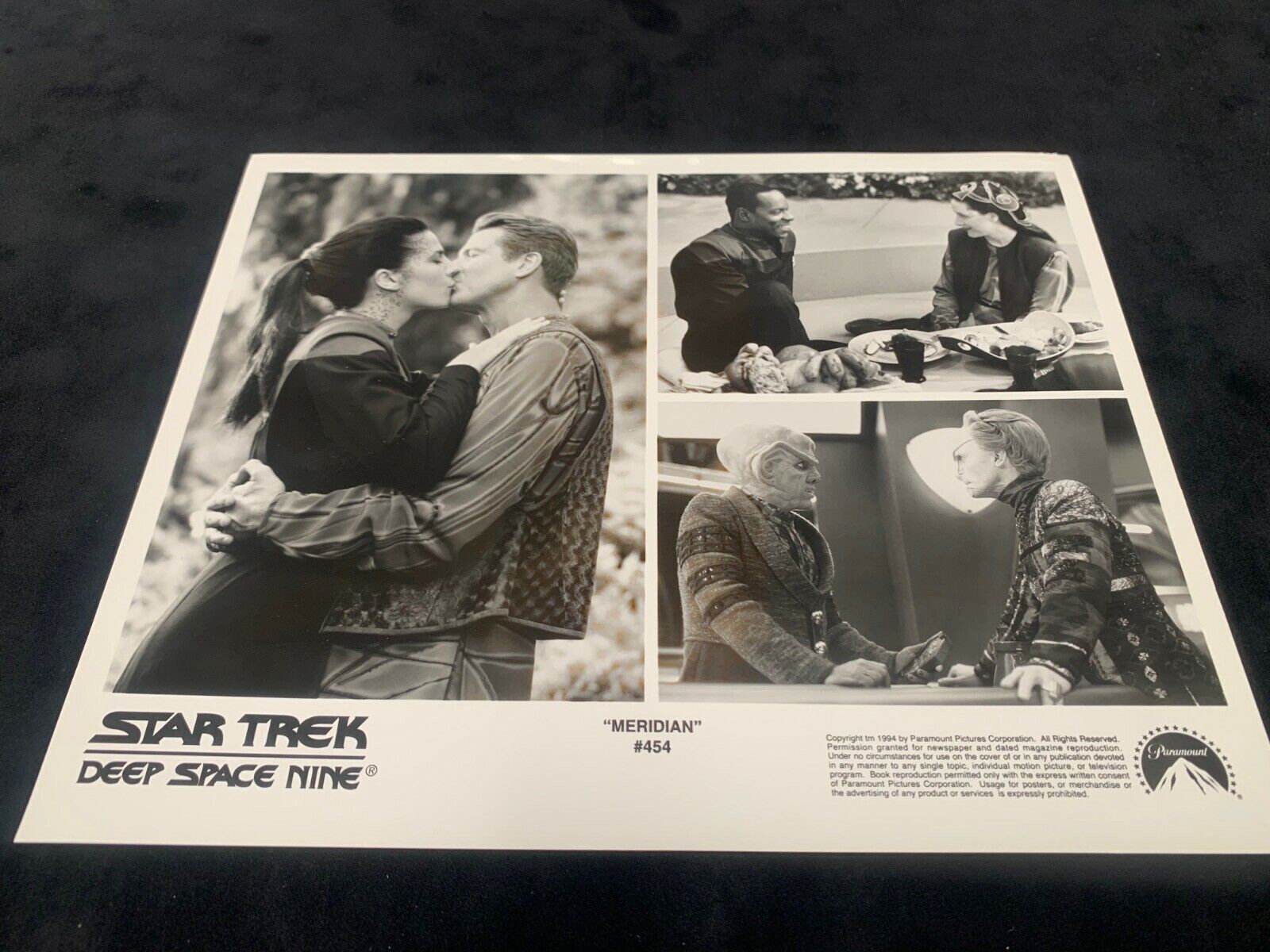 Star Trek Deep Space Nine 8x10 B&W Photo of Meridian #454