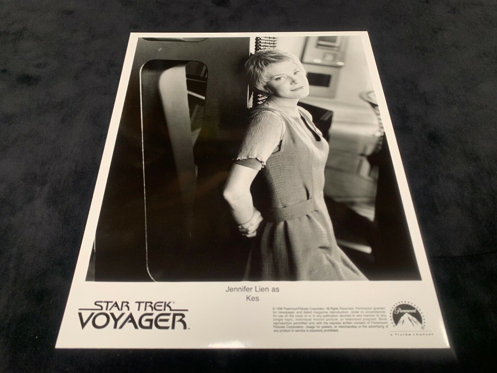 Star Trek Voyager 8x10 B&W Photo of Jennifer Lien in Excellent Condition