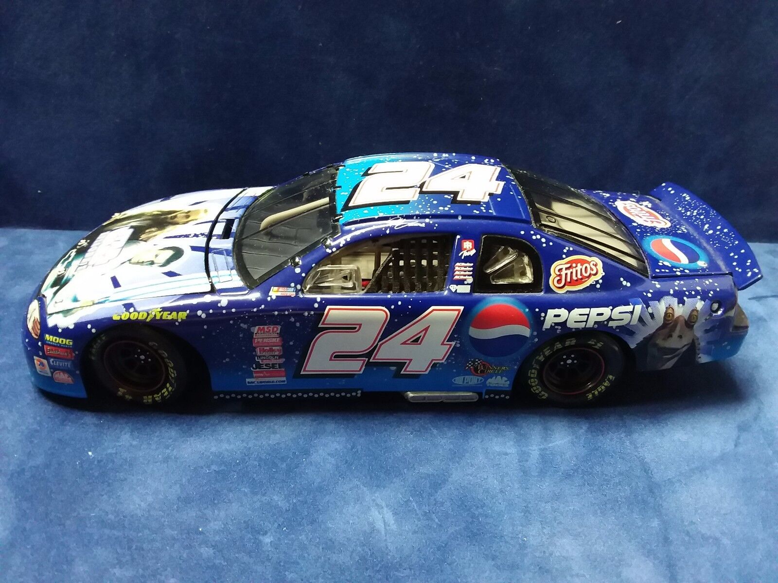 NASCAR Jeff Gordon #24 Star Wars 1999 Monte Carlo 1:24 stock car LIMITED EDITION