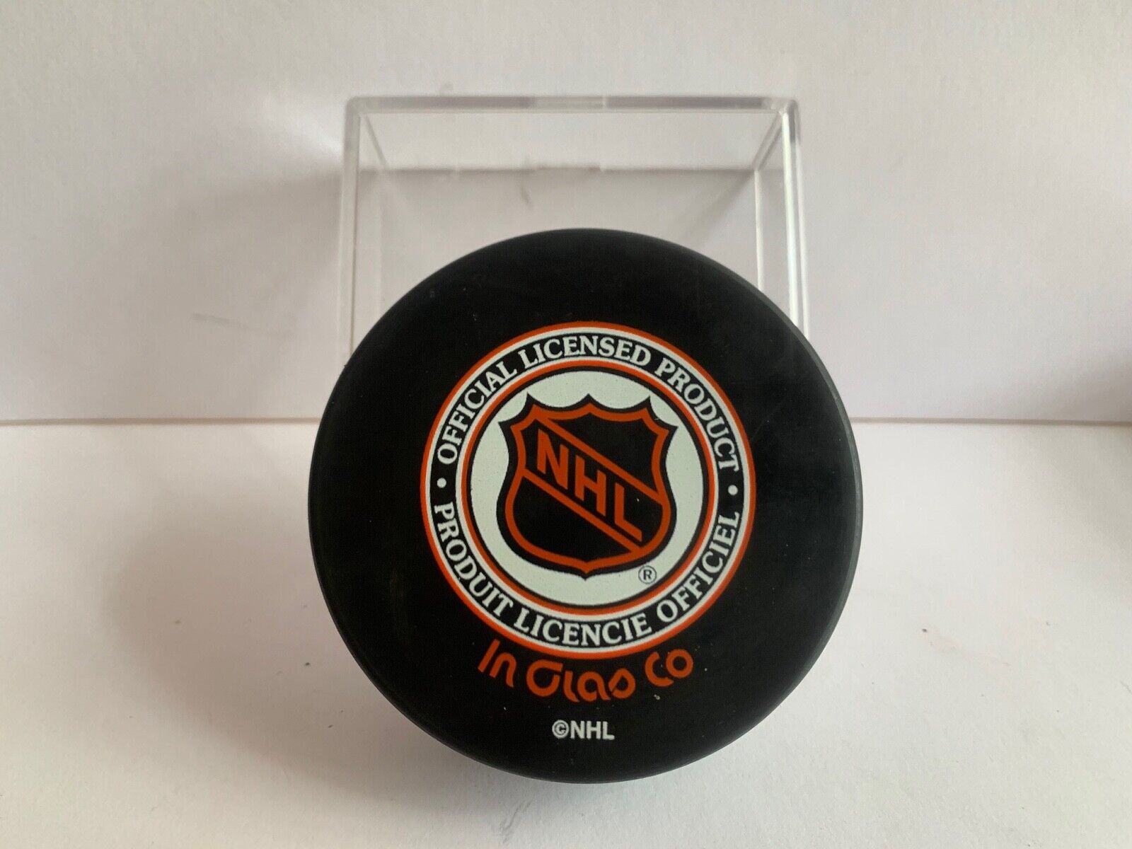 Bobby Holik Autographed NHL Hockey Puck New Jersey Devils 2000 Stanley Cup Puck