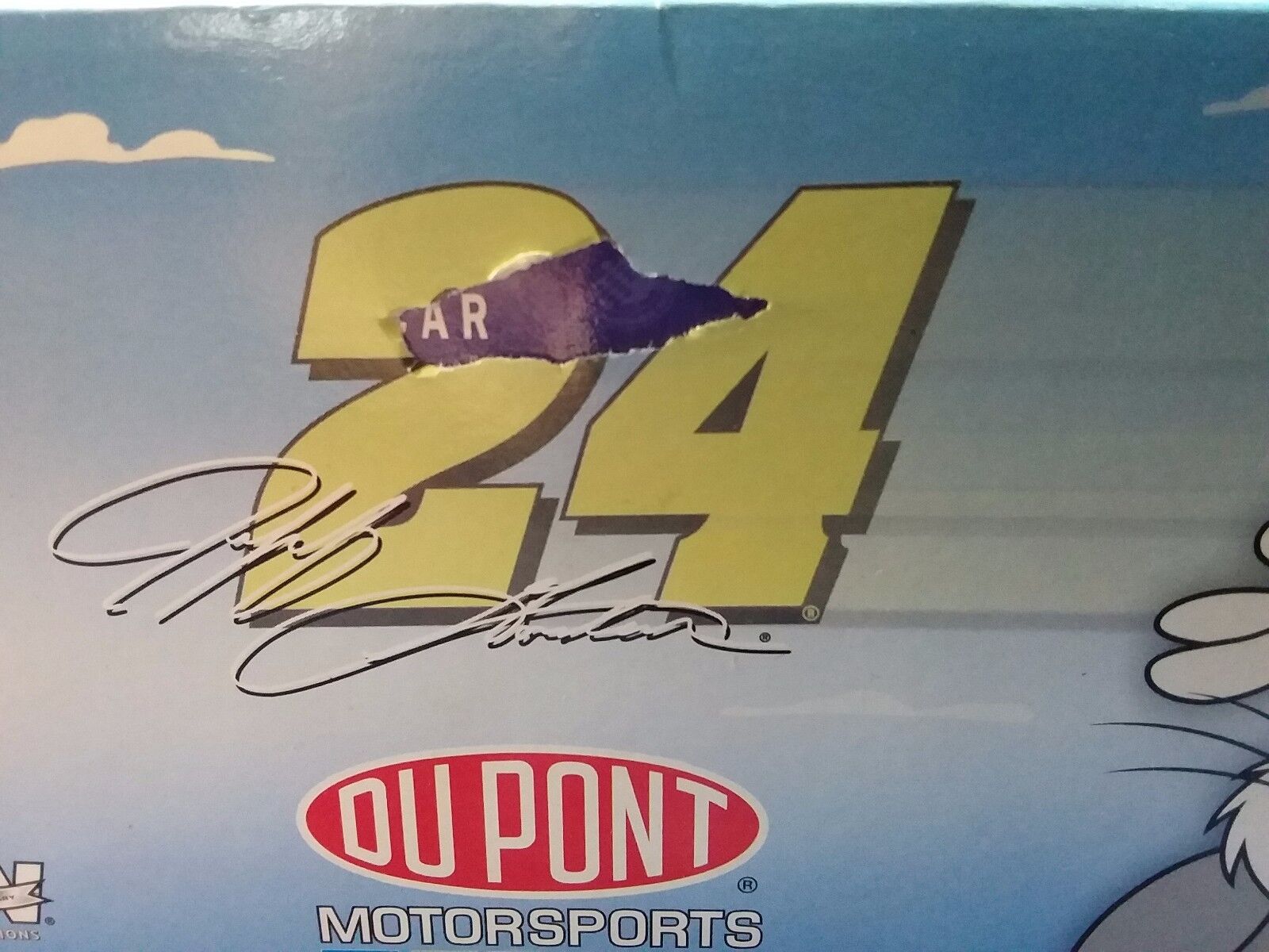 Action Jeff Gordon #24 Dupont Looney Tunes Rematch Monte Carlo NIB 1/3252