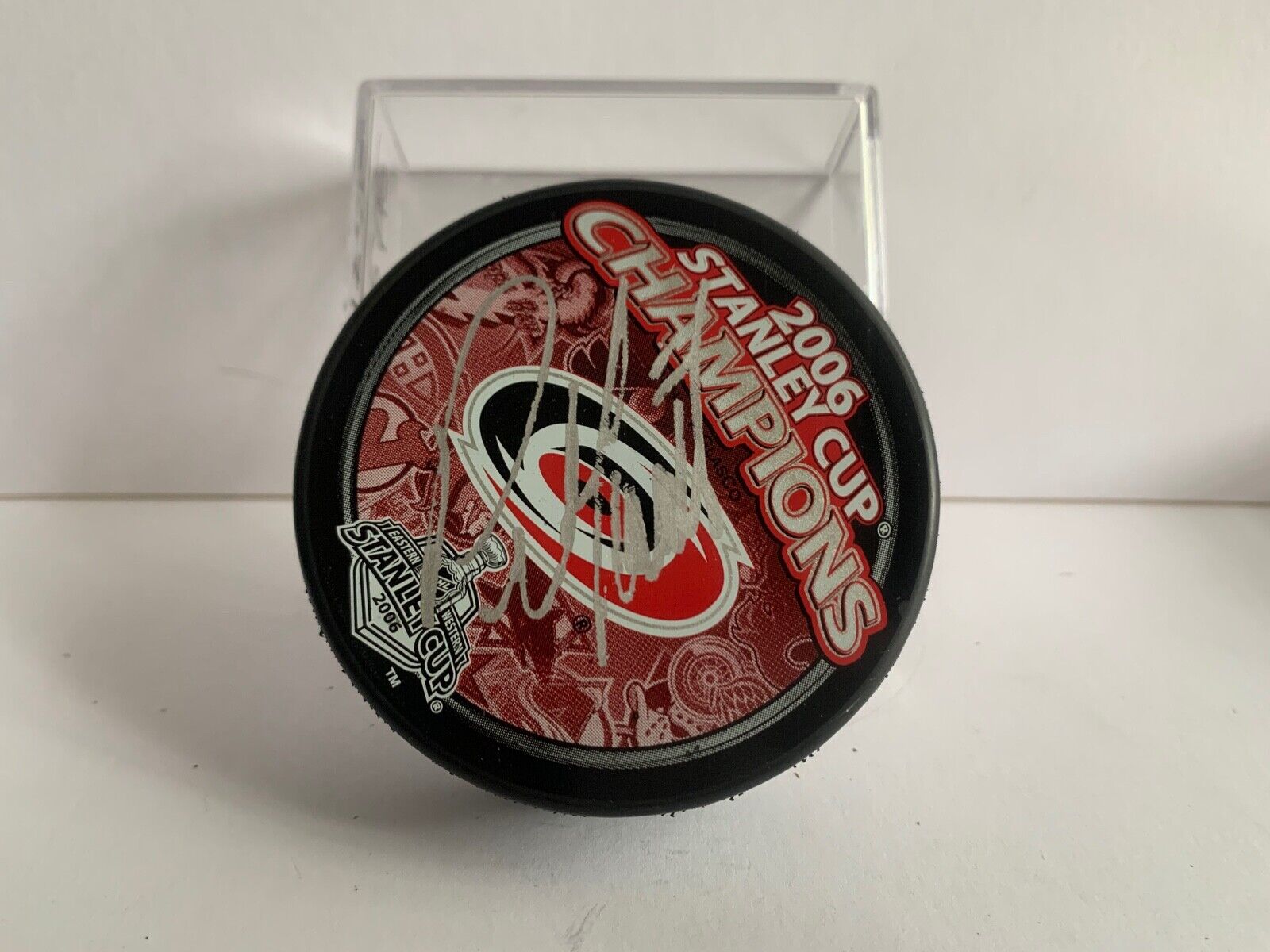 Peter Laviolette Autographed Official Hockey Puck 2006 Stanley Cup Champs Puck