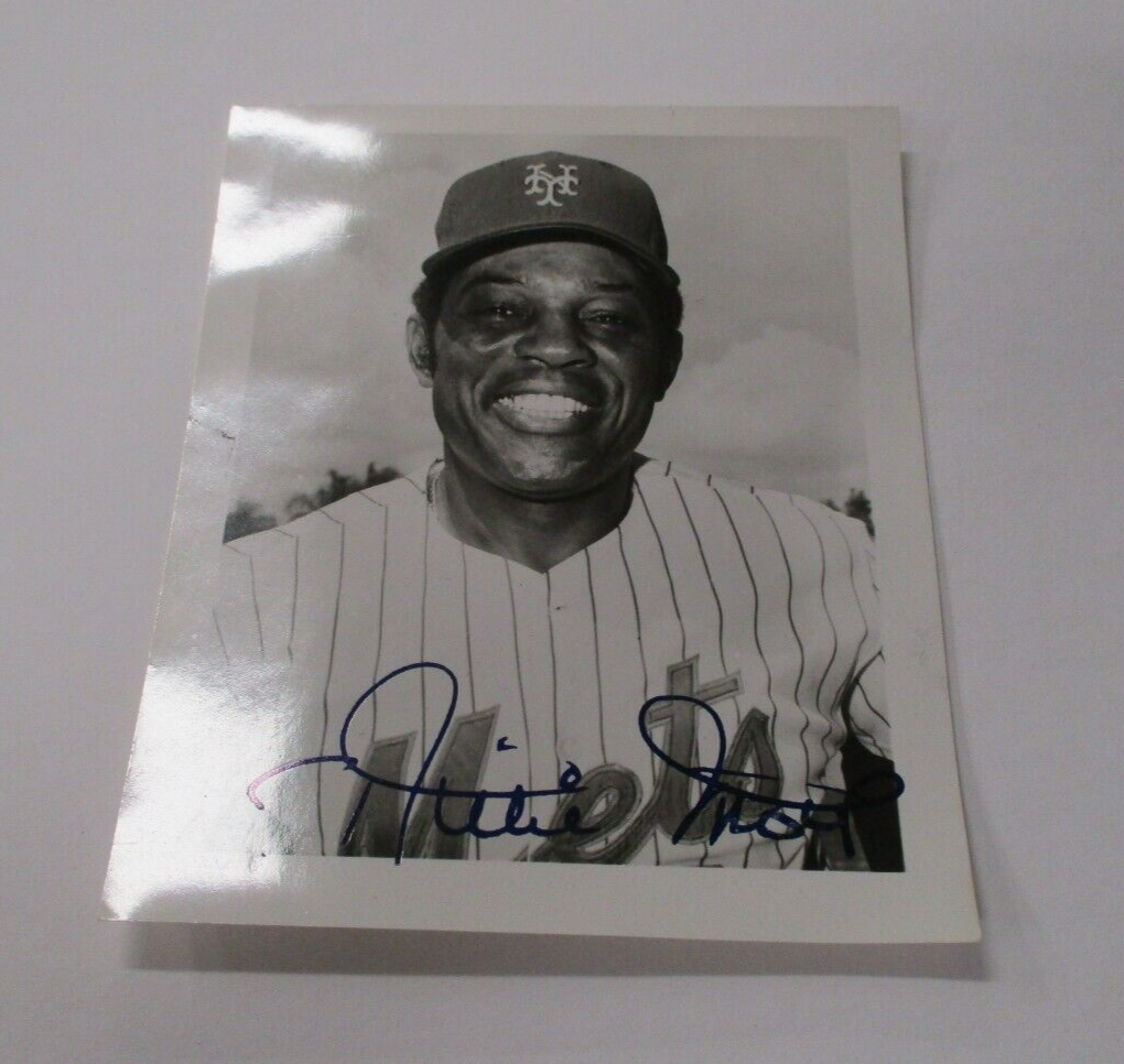 Willie Mays 1973 New York Mets Team Issued 4x5 Stamped Auto Photo