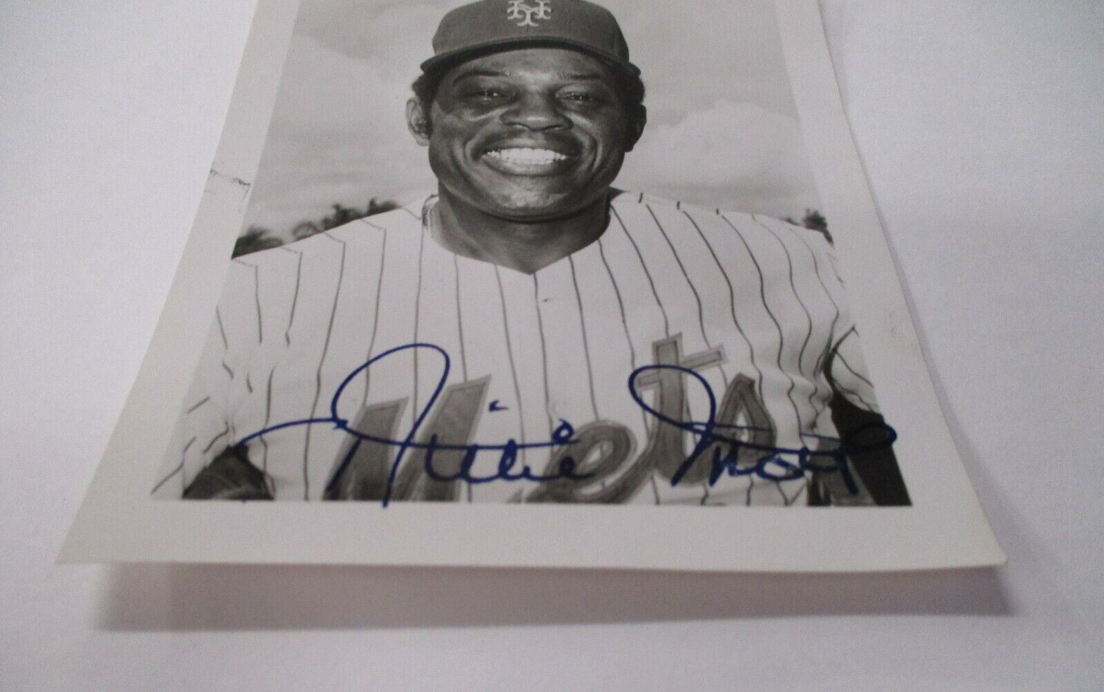 Willie Mays 1973 New York Mets Team Issued 4x5 Stamped Auto Photo