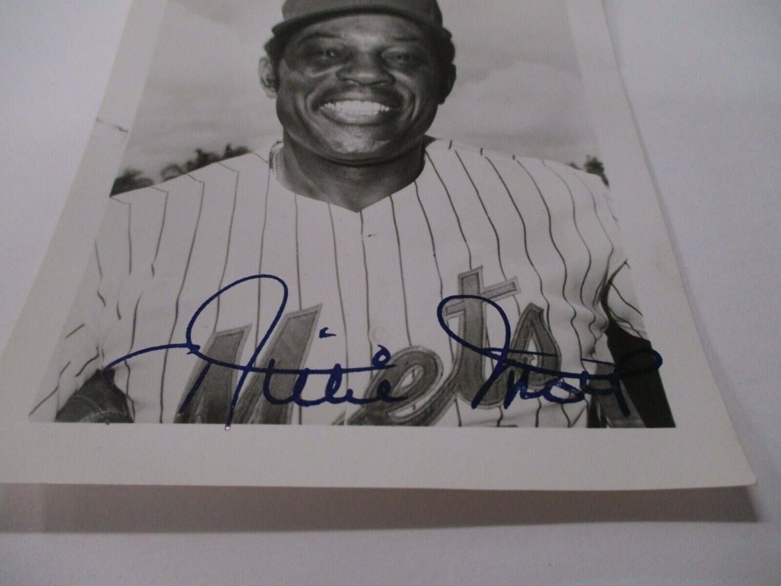 Willie Mays 1973 New York Mets Team Issued 4x5 Stamped Auto Photo