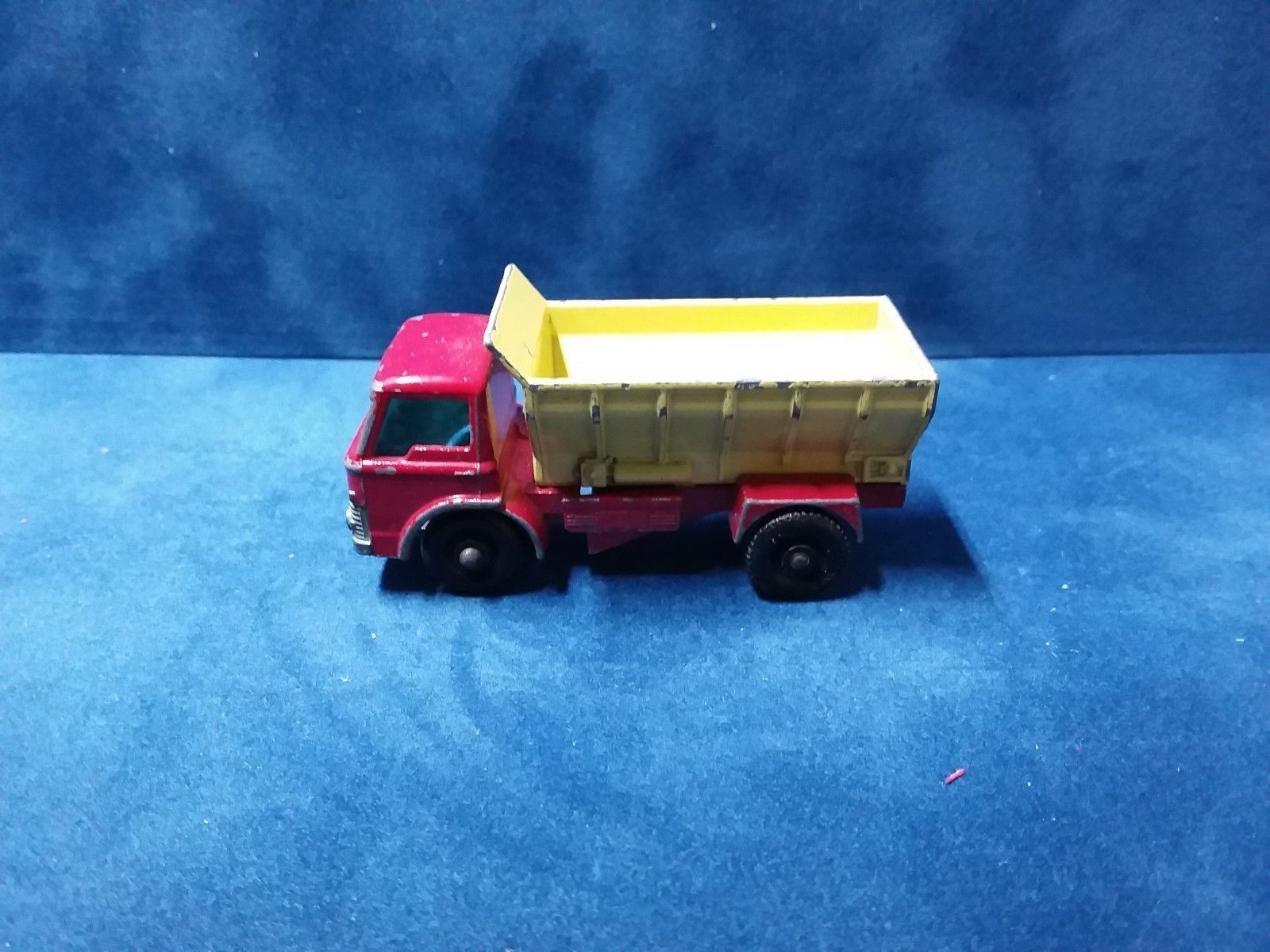 Vintage Diecast Matchbox Lesney Number 70 Grit Spreading Truck