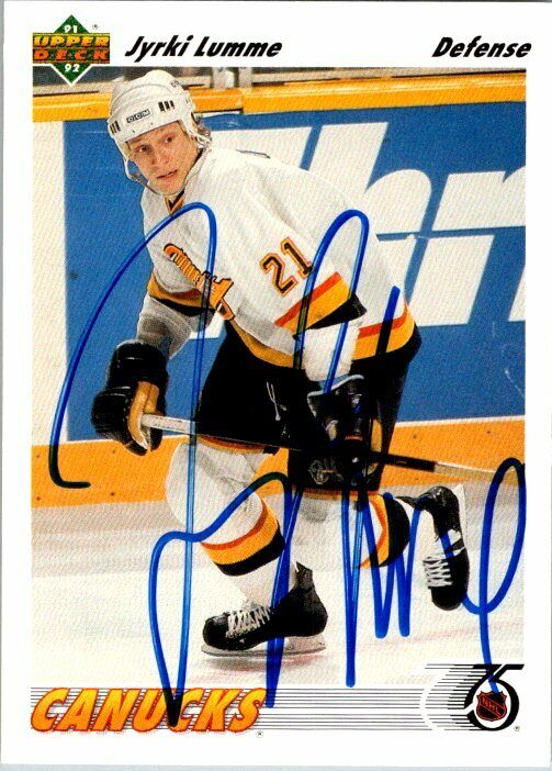 Jyrki Lumme Vancouver Canucks Hand Signed 1991-92 Upper Deck Hockey Card #114 NM