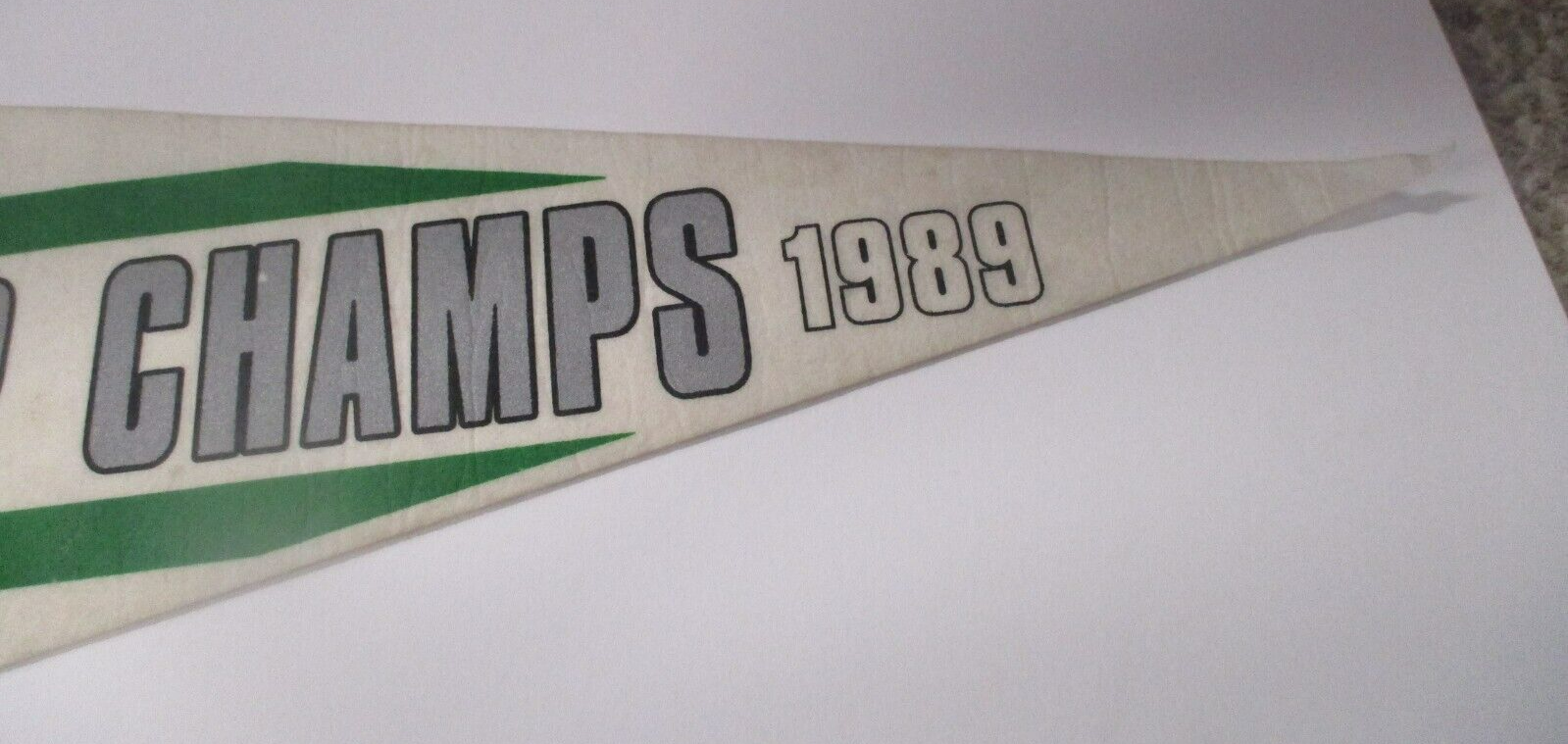 Saskatchewan Roughriders 1989 Grey Cup Champs CFL Flag Pennant