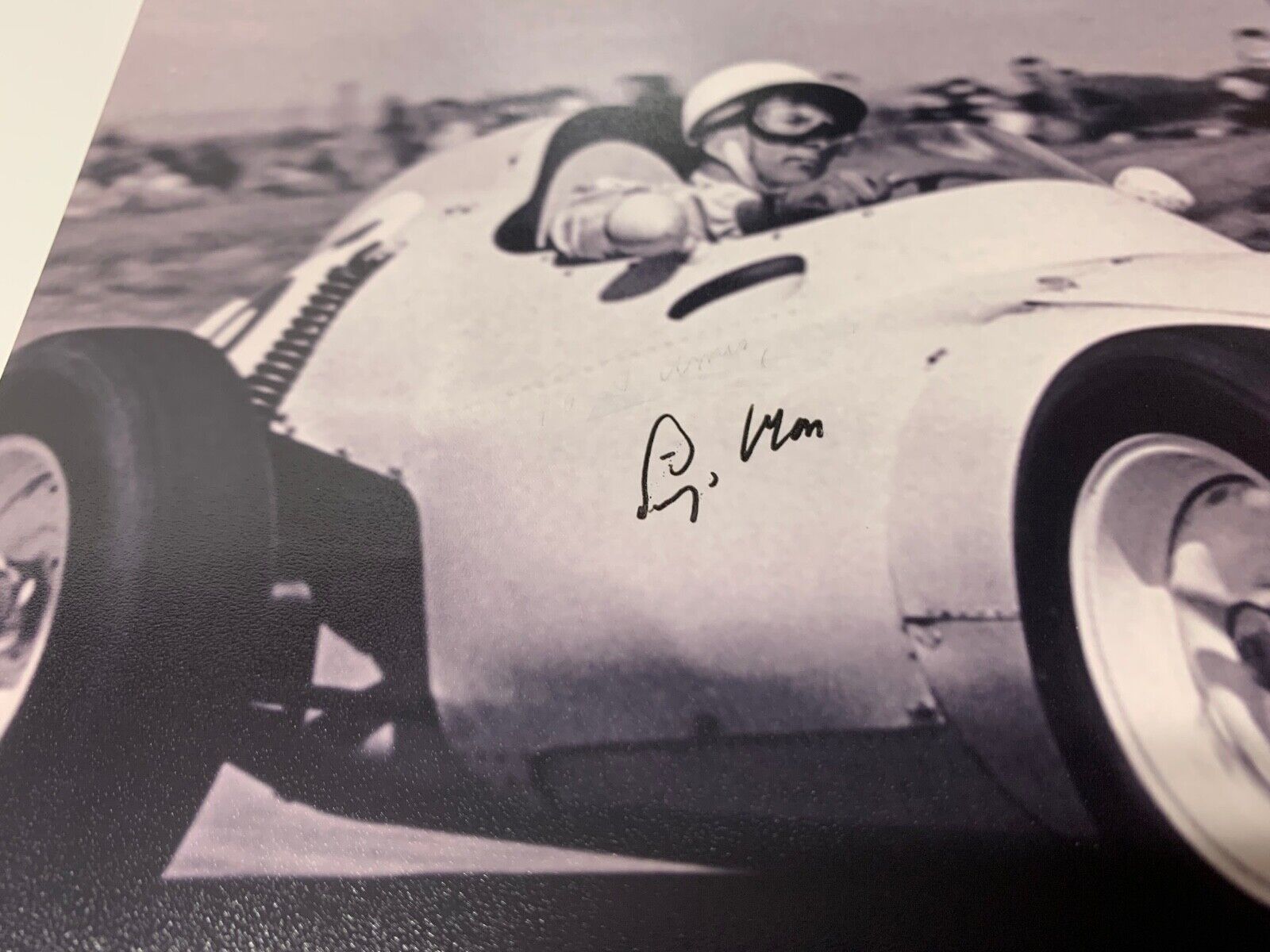 Stirling Moss Racing Driver Autographed 8x10 Photo JSA Certified #J09793