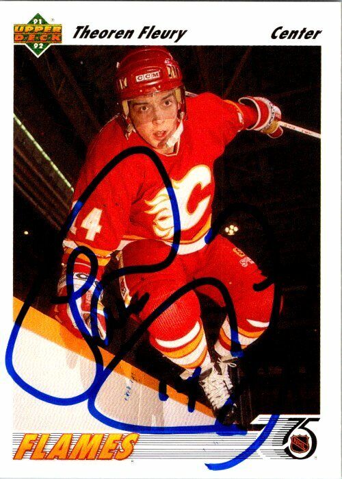 Theoren Fleury Calgary Flames Hand Signed 1991-92 UD Hockey Card #245 NM-MT