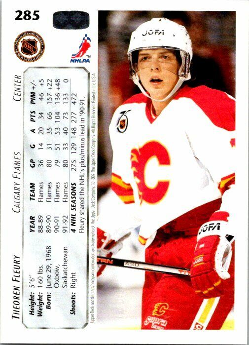 Theoren Fleury Calgary Flames Hand Signed 1992-93 UD Hockey Card #285 NM-MT