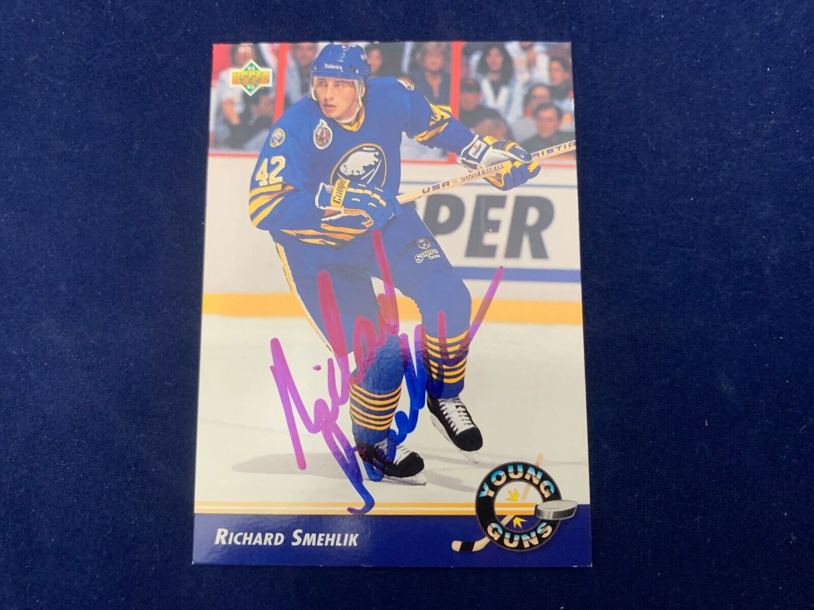 Richard Smehlik Buffalo Sabres Hand Signed 1992 Upper Deck Hockey Card #564 NM