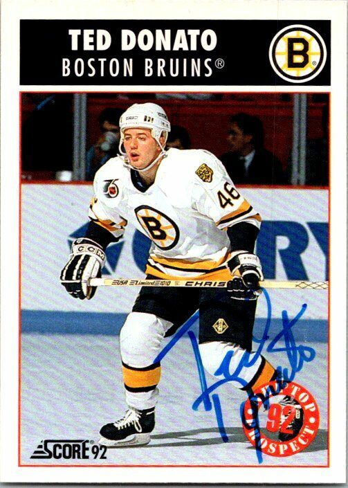 Ted Donato Boston Bruins Hand Signed 1992 Score Hockey Card #479 NM