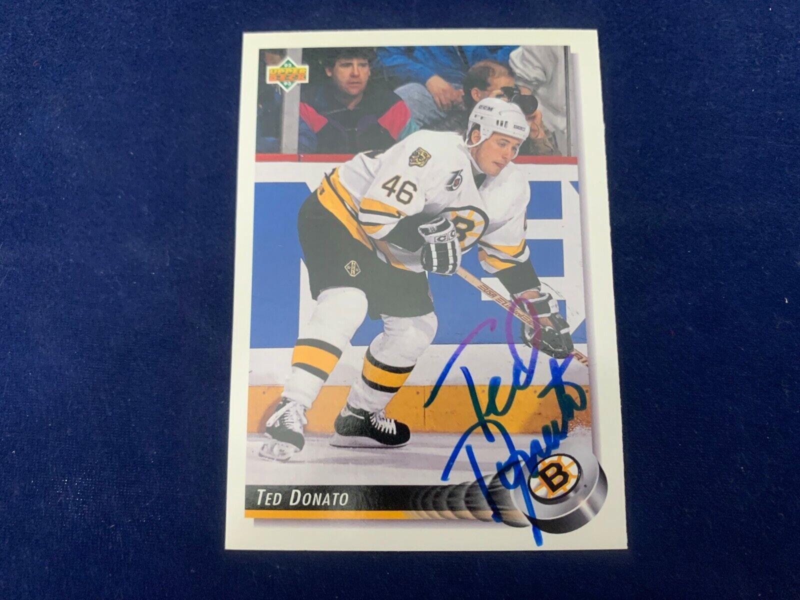 Ted Donato Boston Bruins Hand Signed 1992 Upper Deck Hockey Card #202 NM