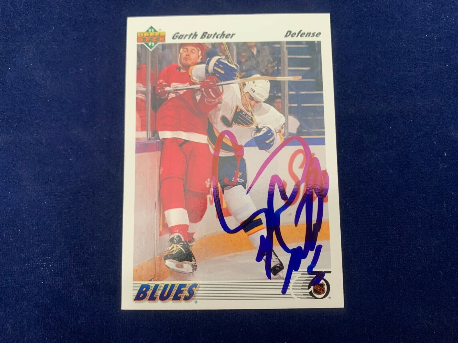 Garth Butcher St. Louis Blues Hand Signed 1991 Upper Deck Hockey Card #397 NM