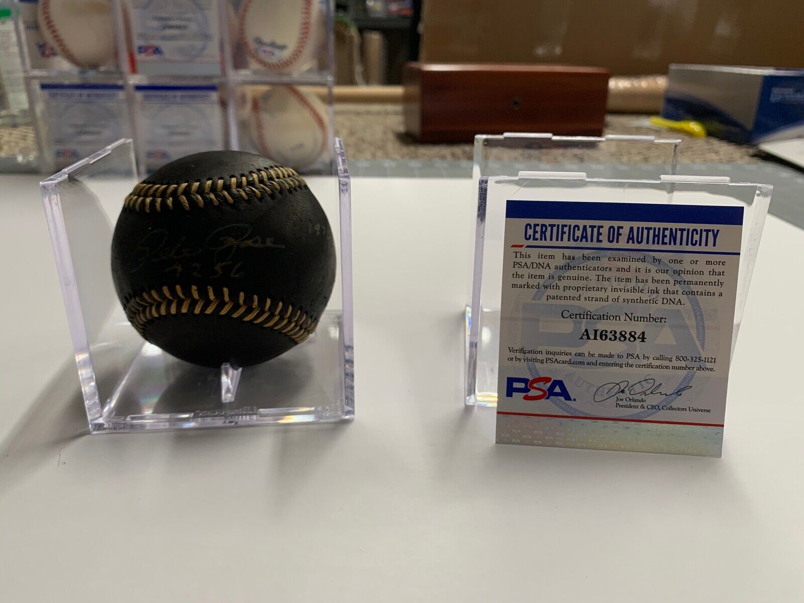 Pete Rose Autographed Black Leather Baseball PSA Certified #AI63884 MLB 5x Stats