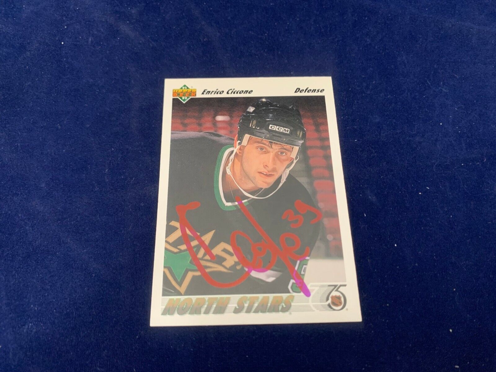 Enrico Ciccone Dallas Stars Hand Signed 1991 Upper Deck Hockey Card #51 NM