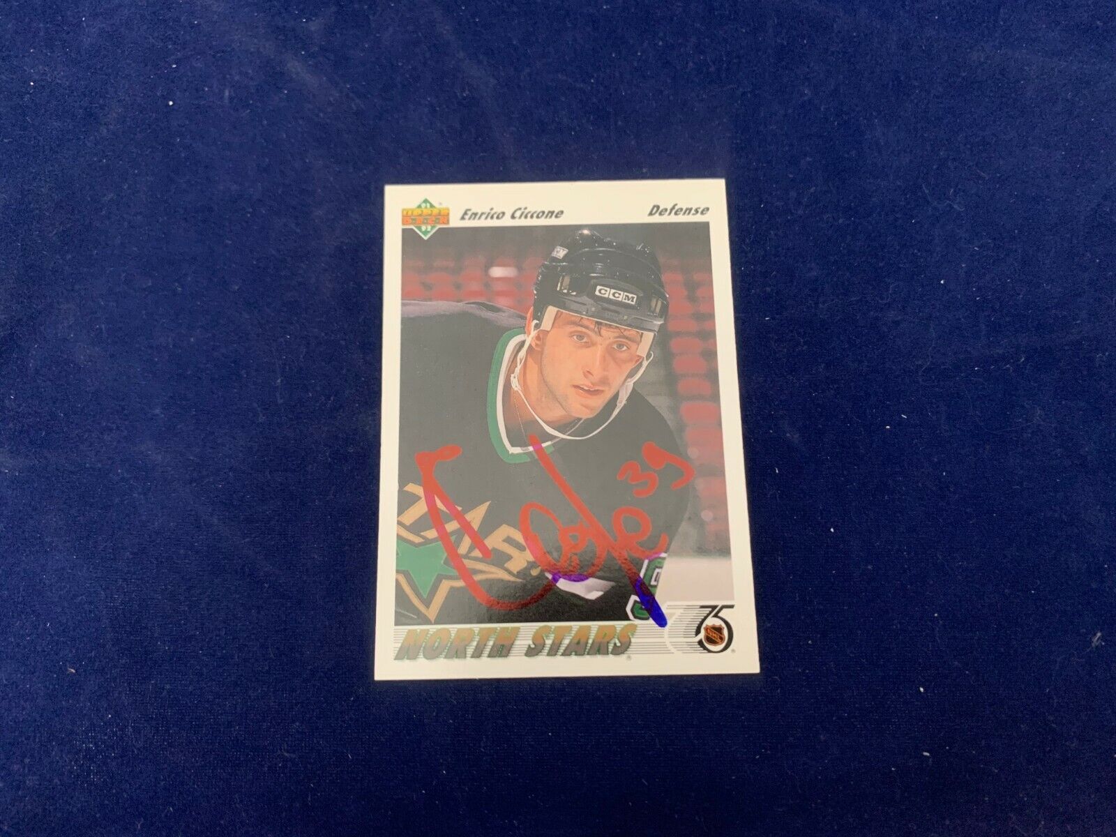 Enrico Ciccone Dallas Stars Hand Signed 1991 Upper Deck Hockey Card #51 NM