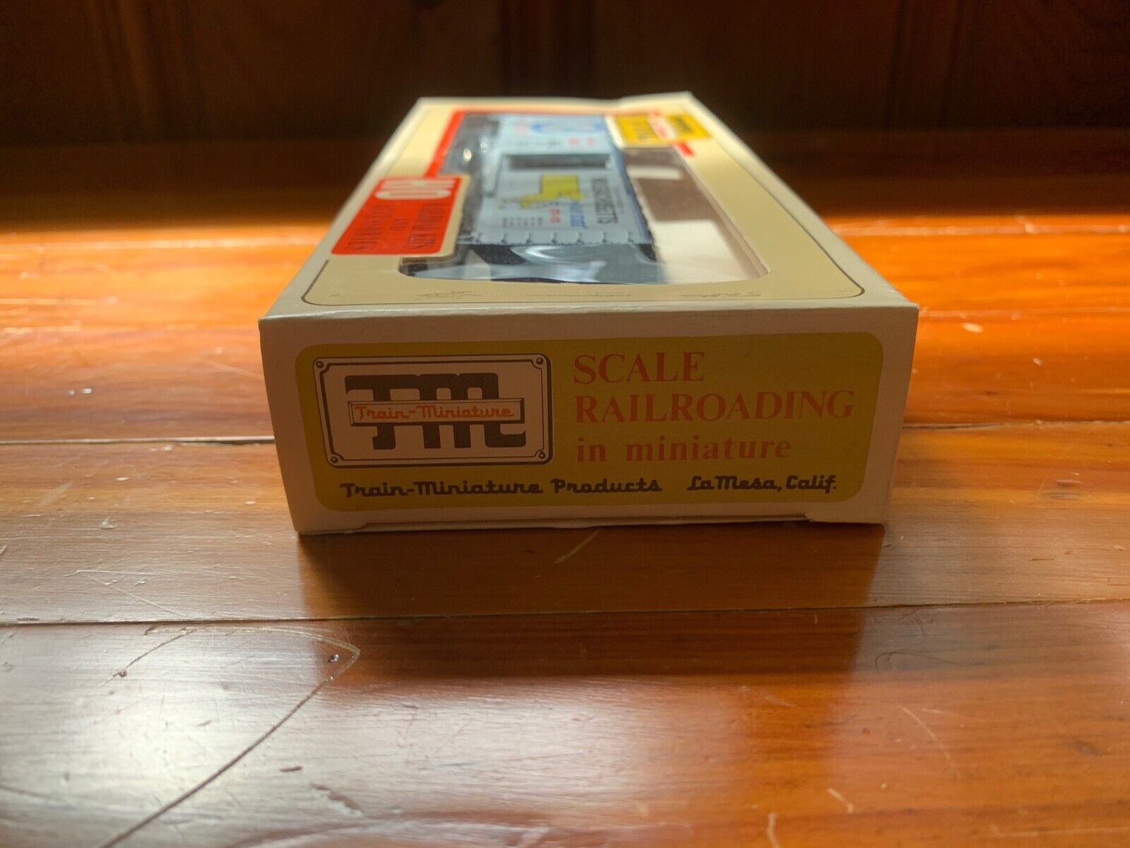 Train Miniature H0 Scale Massachusetts Freight Car Original Box Unopened