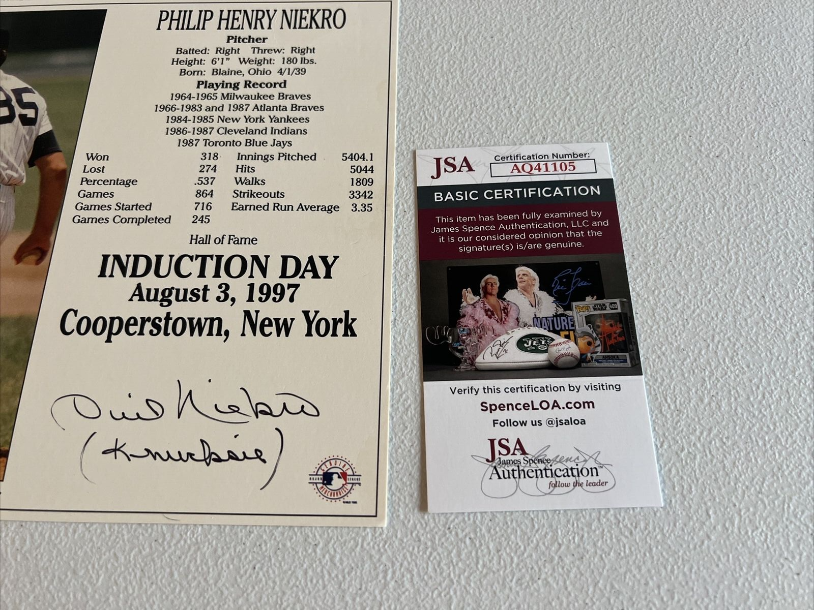 Phil Niekro Atlanta Braves MLB Autographed Signed 8x10 HOF Photo Card JSA Auth.