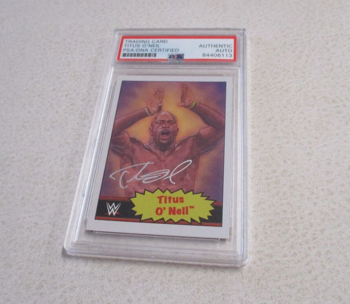 WWE Titus O'Neil Wrestler Autographed Signed Topps WWE Card #21 PSA Slab