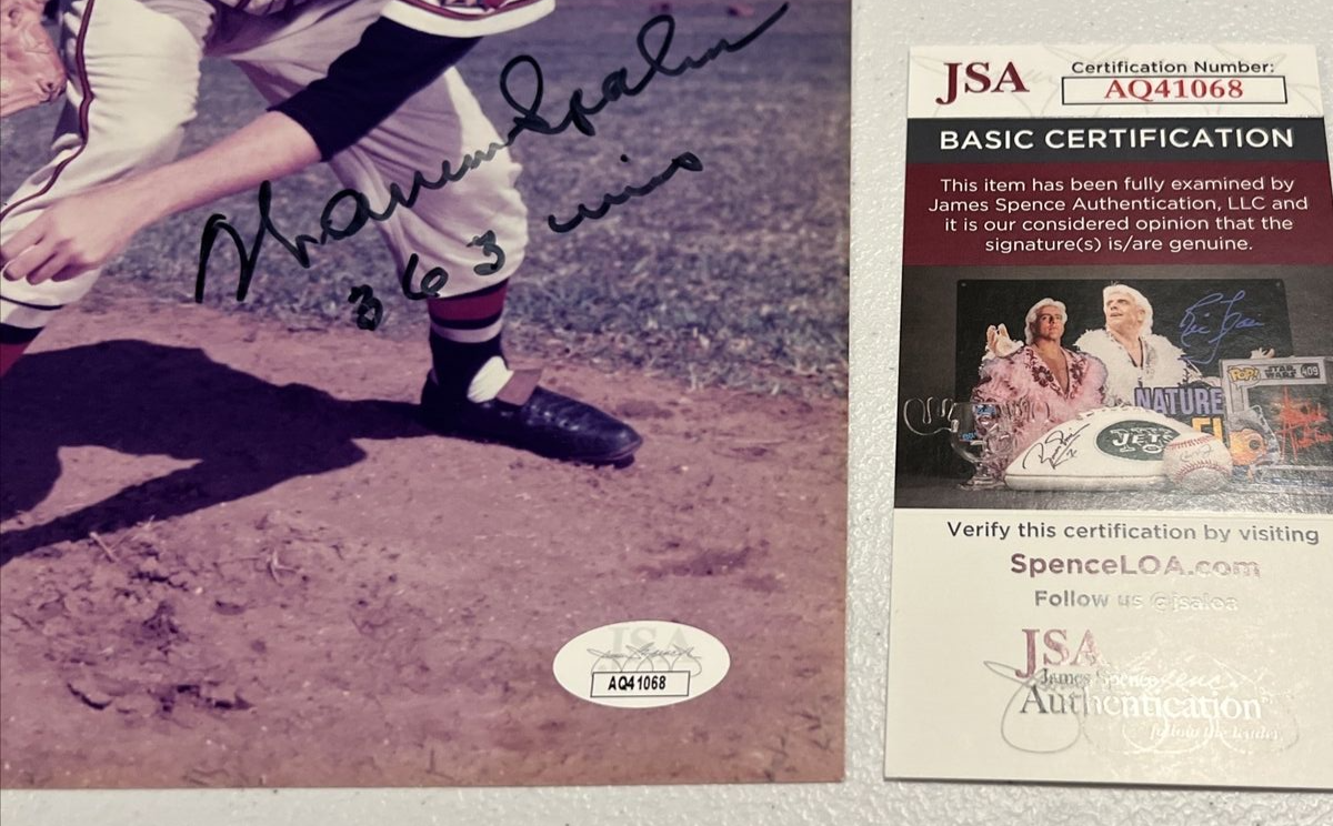 Warren Spahn Milwaukee Braves MLB Autographed Signed 8x10 Photo JSA Auth. Ins.