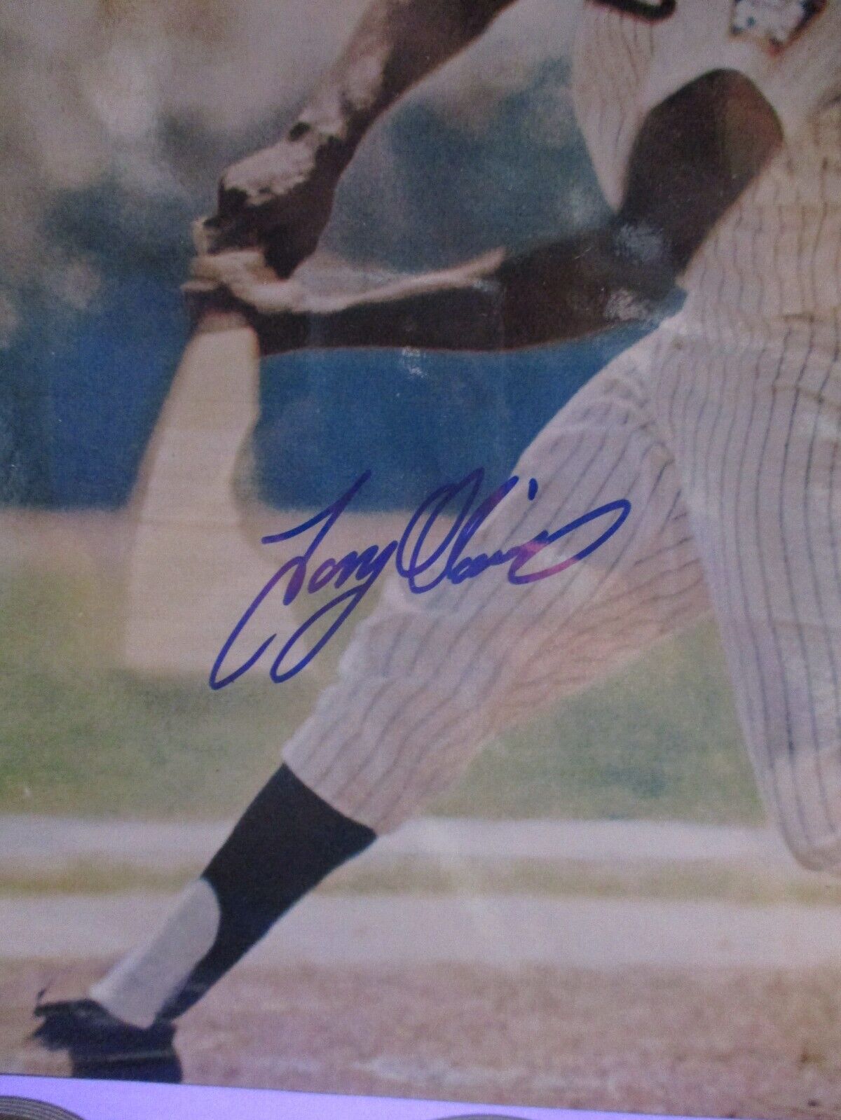 Tony Oliva Minnesota Twins Autographed Signed 8x10 Photo JSA COA #M57514 MLB