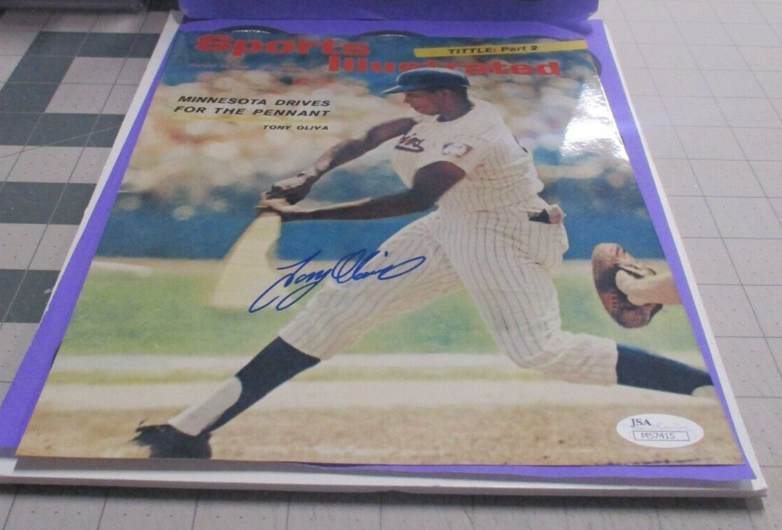 Tony Oliva Minnesota Twins Autographed Signed 8x10 Photo JSA COA #M57514 MLB