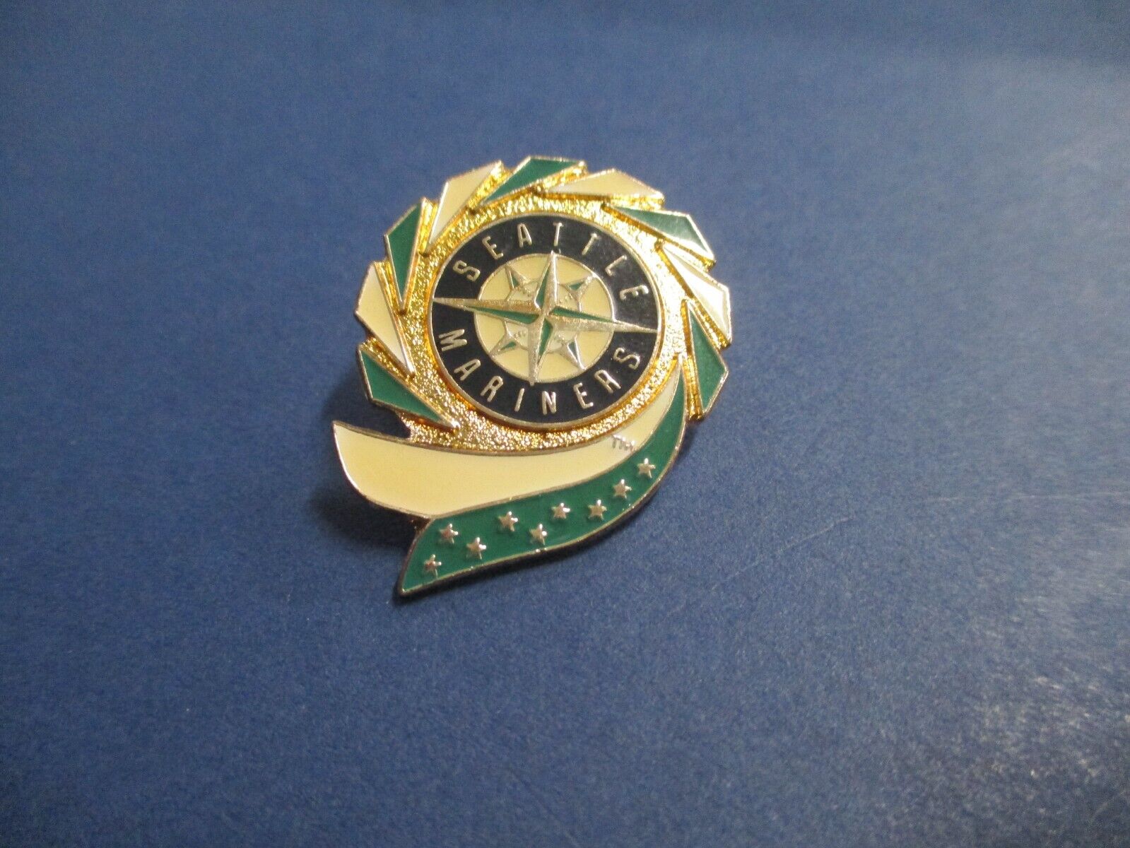 Seattle Mariners 1995 MLB Sports Pin Approx. 1.5 x 1.5 Inches