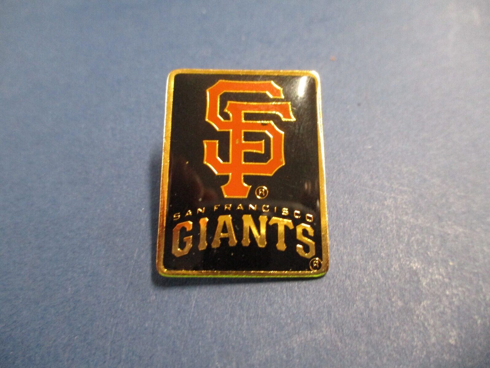 San Francisco Giants 1994 MLB Sports Pin  Approx. 1.5 x 1.5 Inches