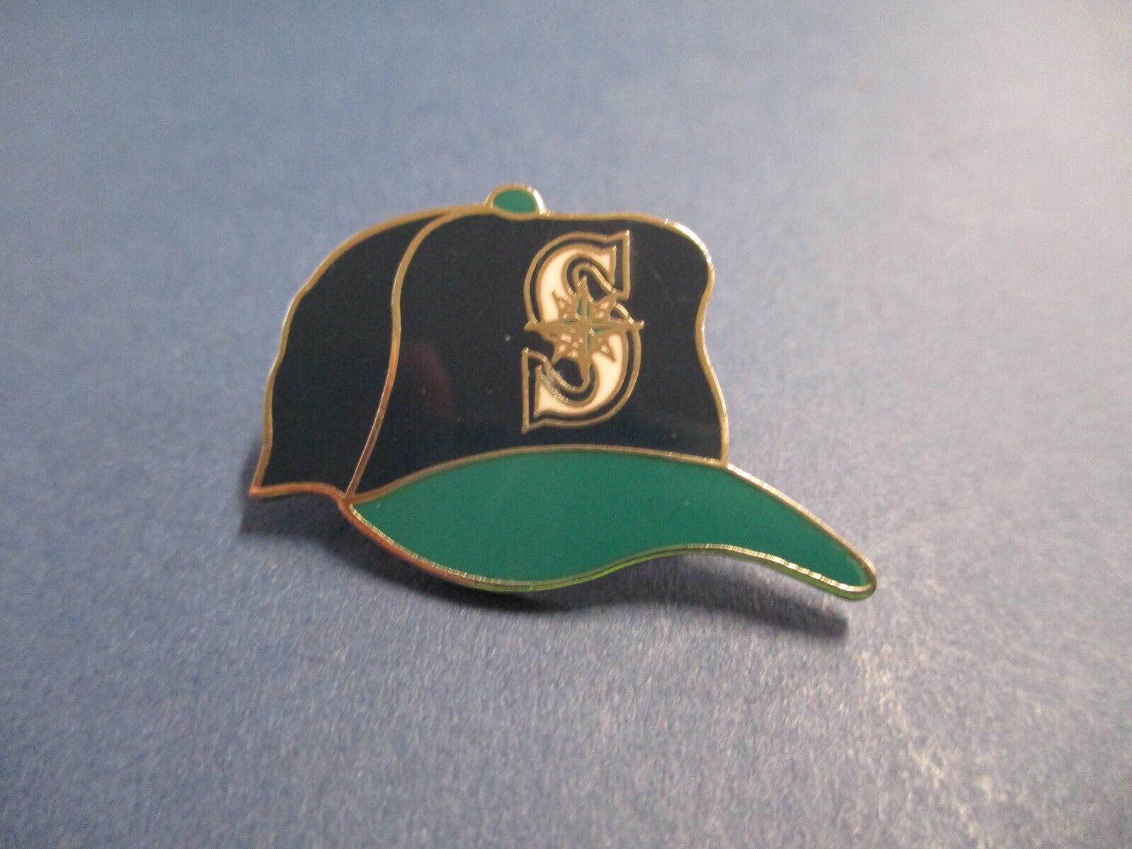 Seattle Mariners 1994 MLB Sports Pin  Approx. 1.5 x 1.5 Inches