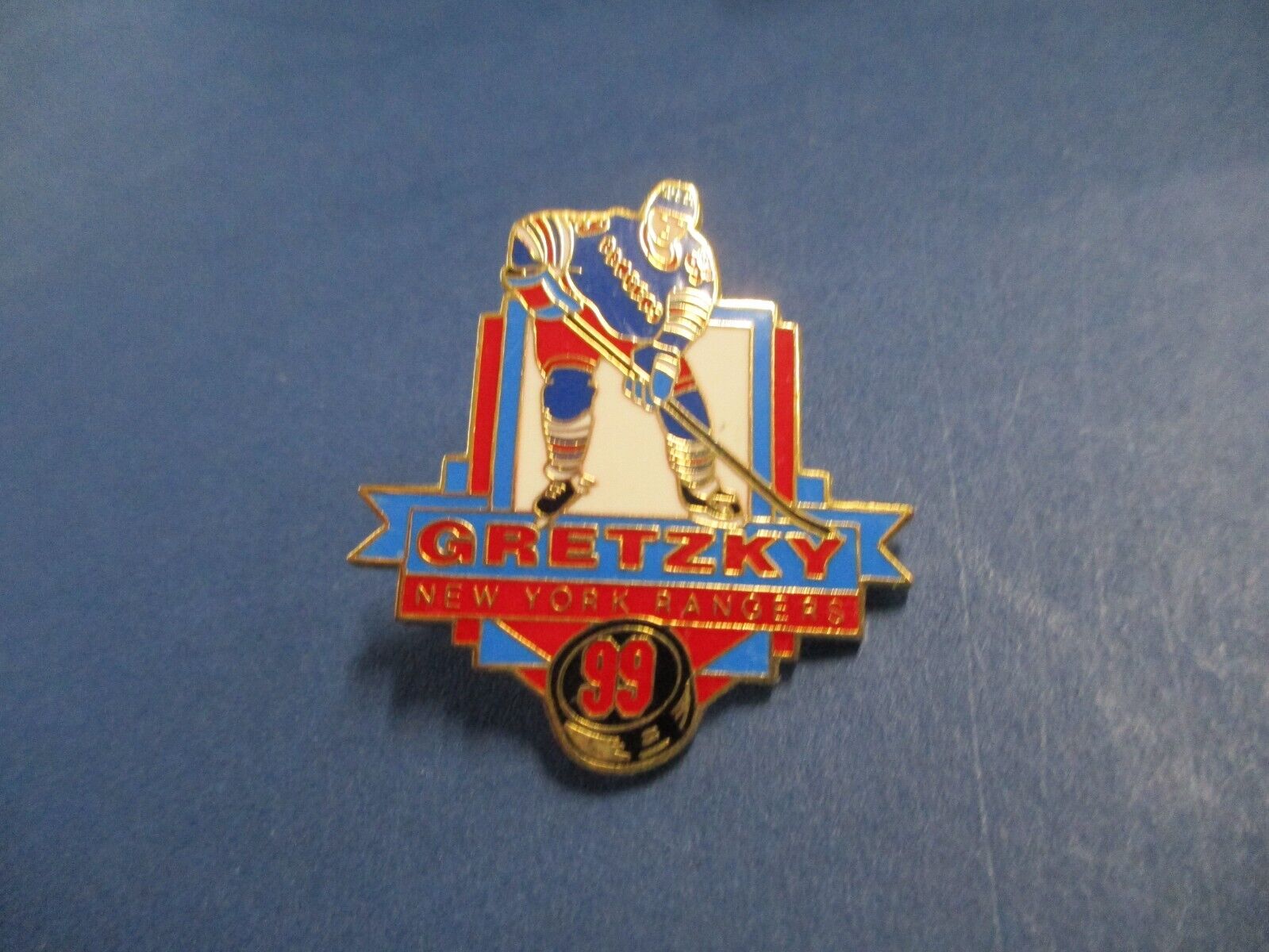 Wayne Gretzky New York Rangers #99 Hockey Pin Approx. 1.5 x 1.5 Inch