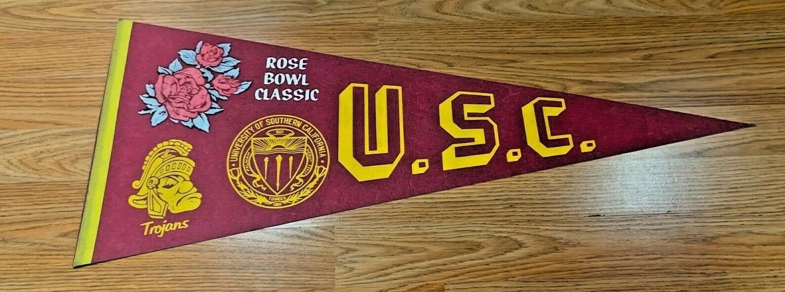 Vintages 1970's Rose Bowl Classic pennant USC Trojans