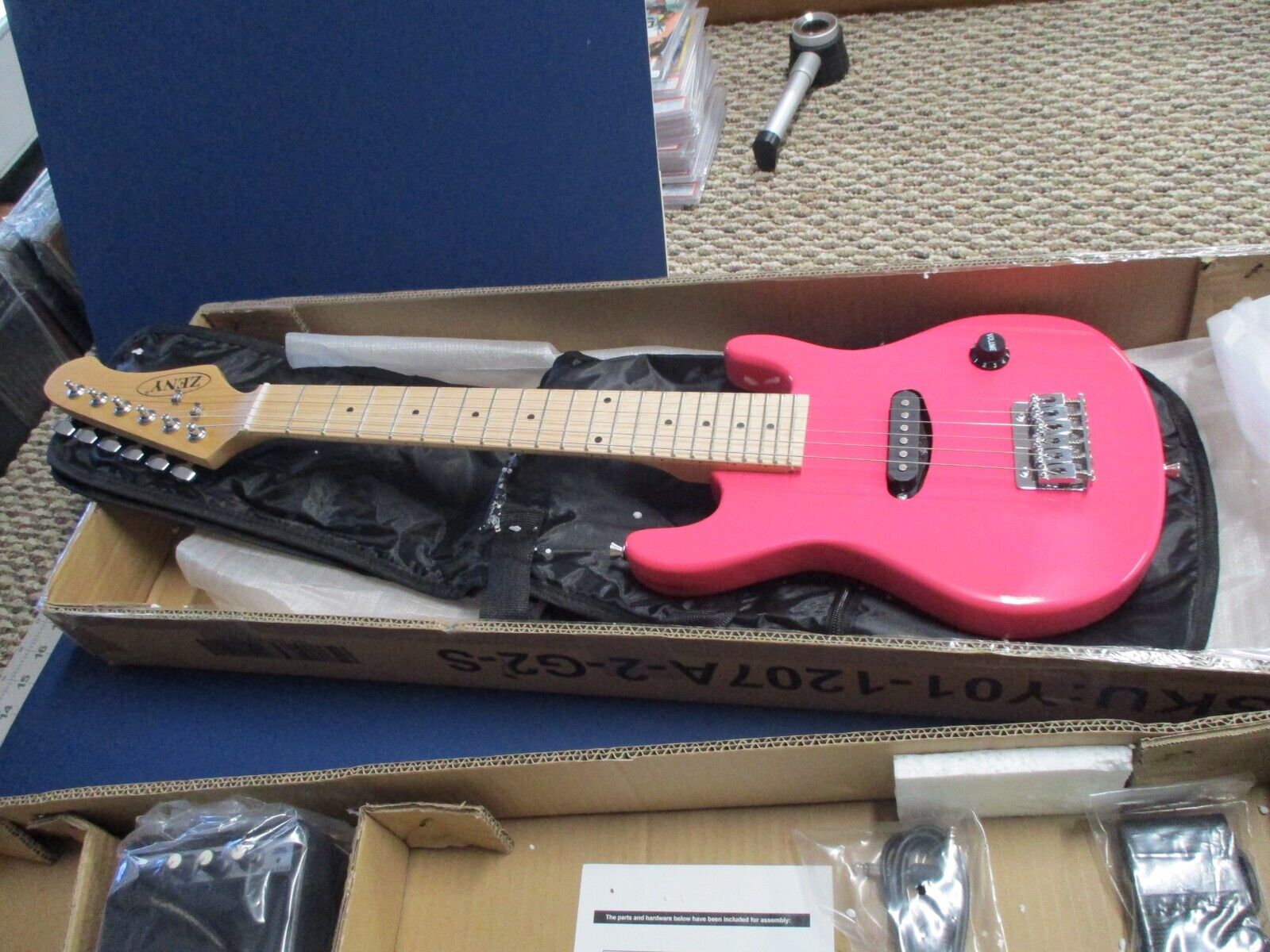 ZENY 30 inch Kids Electric Guitar with 5w Amp, Gig Bag Strap Cable Strings PINK