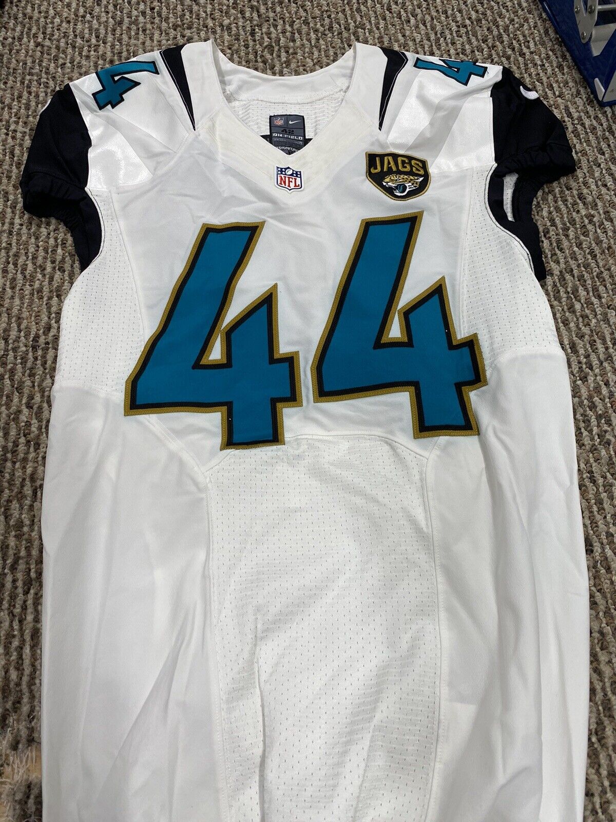 Myles Jack 2016 ROOKIE Game Issued Jacksonville Jaguars jersey NIKE size 42