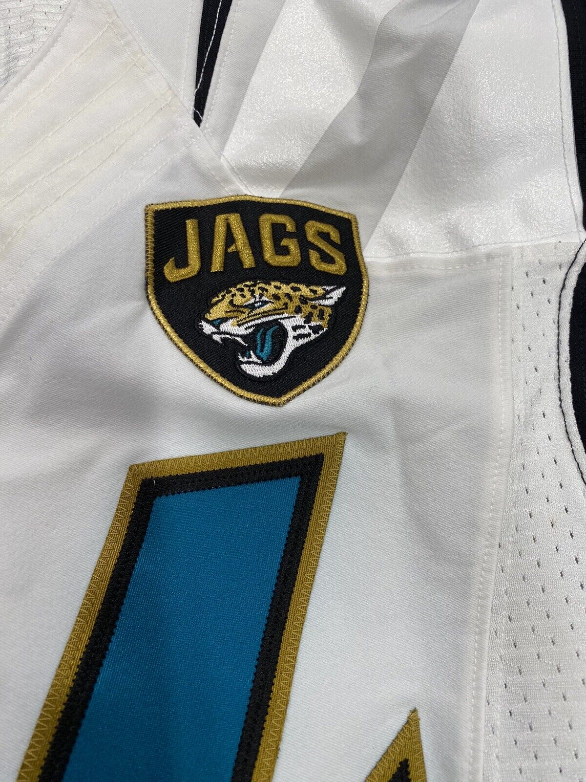 Myles Jack 2016 ROOKIE Game Issued Jacksonville Jaguars jersey NIKE size 42