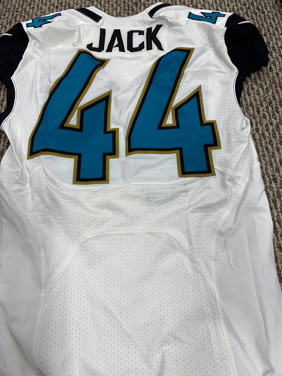 Myles Jack 2016 ROOKIE Game Issued Jacksonville Jaguars jersey NIKE size 42