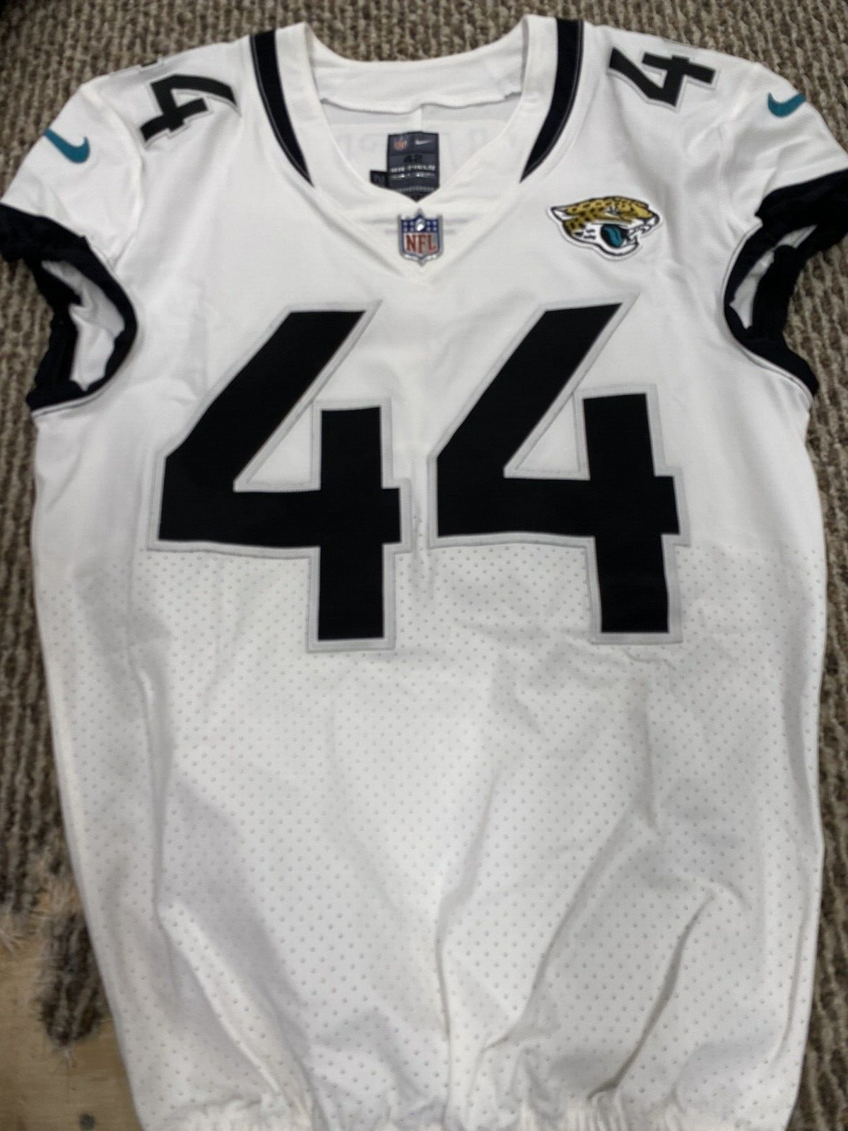 Myles Jack 2018 Game Issued Jacksonville Jaguars Jersey size 42 white NIKE