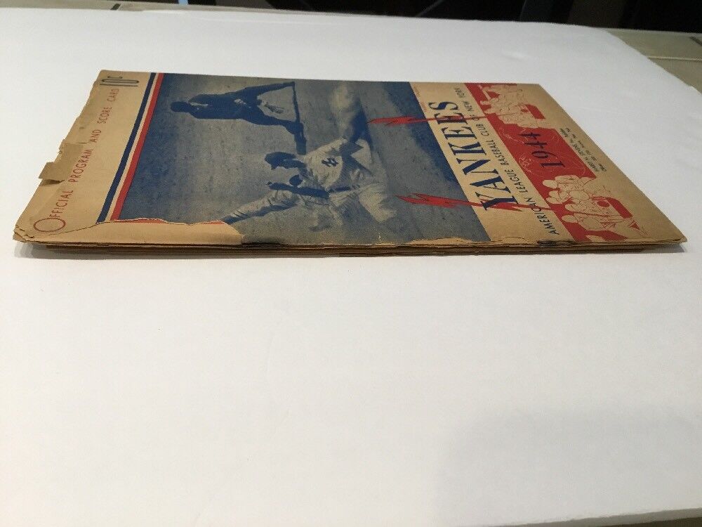 1944 New York Yankees vs White Sox Official Program DiMaggio Appling Scored