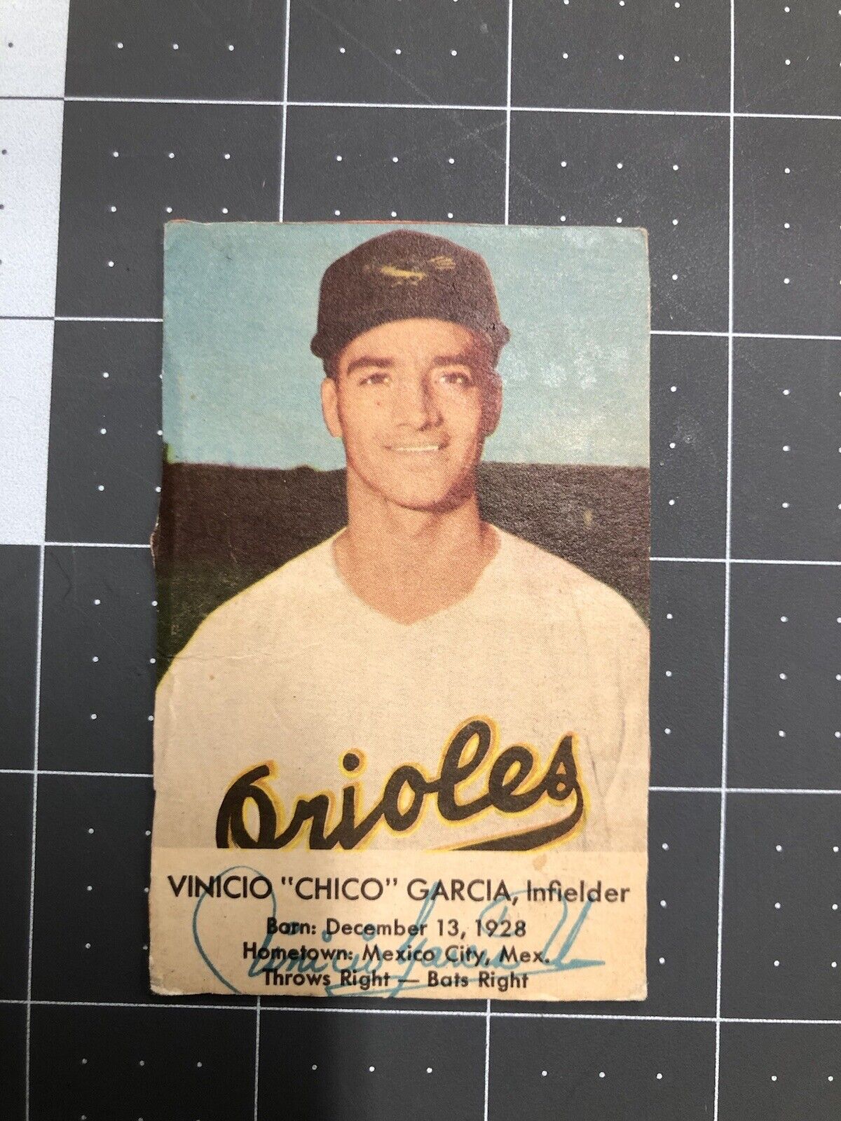 1954 Esskay Meats Vinicio Chico Garcia Orioles RARE Nice Card VG
