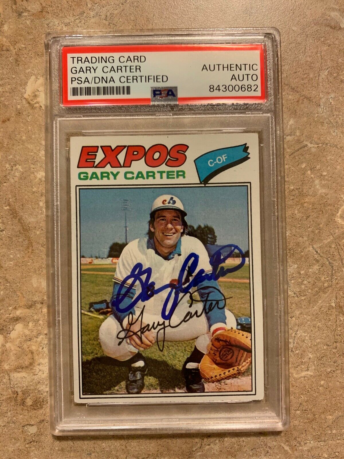 1977 Topps Baseball Card Gary Carter Autographed Card PSA - All Sports  Custom Framing