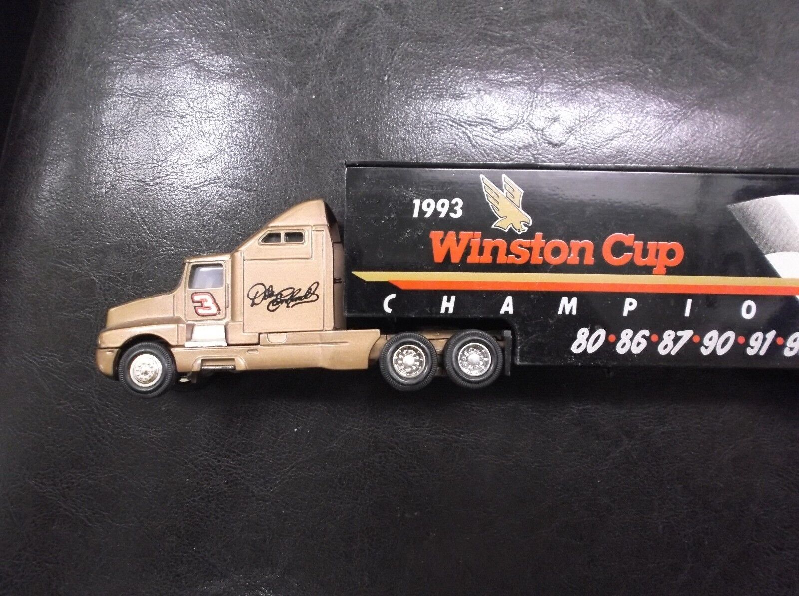 1993 DALE EARNHARDT 3 WINSTON CUP CHAMPION SIX TIME CHAMPION HAULER