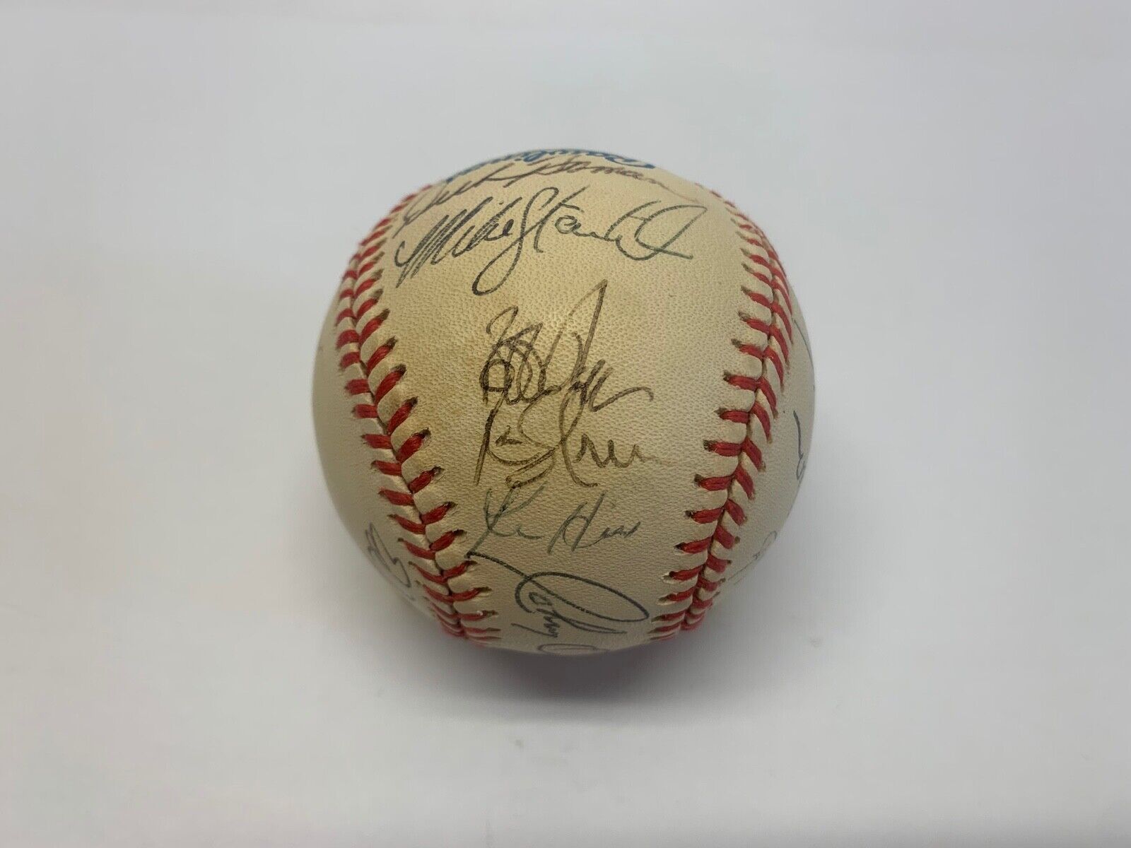 1997 Texas Rangers Team signed Baseball Oates Clark Brown Dent 24 signatures